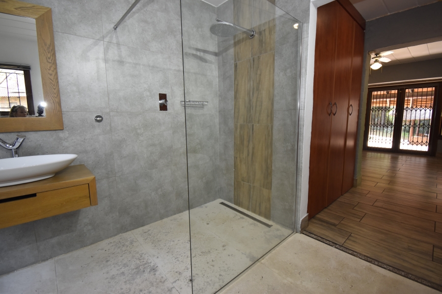 To Let 5 Bedroom Property for Rent in Boskruin Gauteng