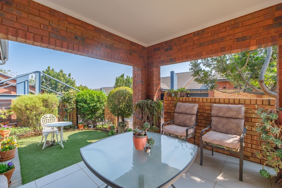3 Bedroom Property for Sale in Roodepoort Gauteng
