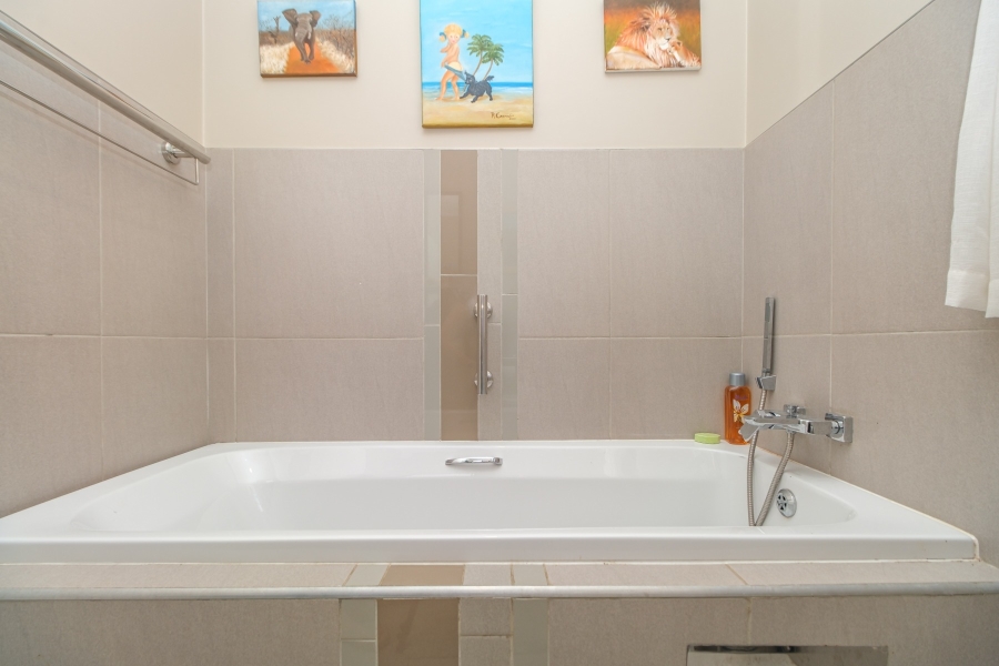 3 Bedroom Property for Sale in Roodepoort Gauteng