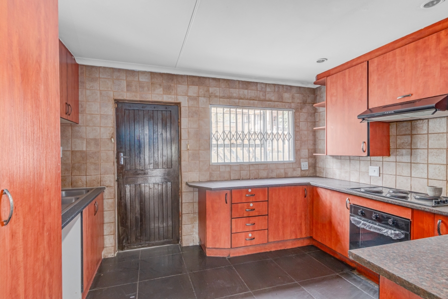 To Let 3 Bedroom Property for Rent in Kyalami Hills Gauteng