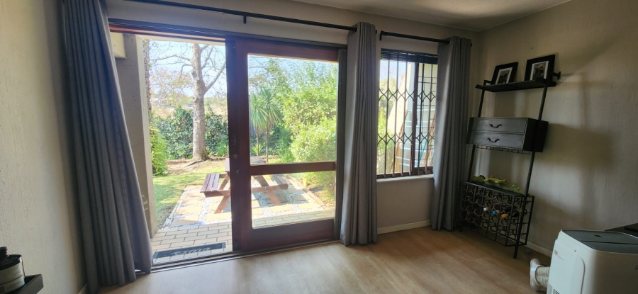 2 Bedroom Property for Sale in Sunninghill Gauteng
