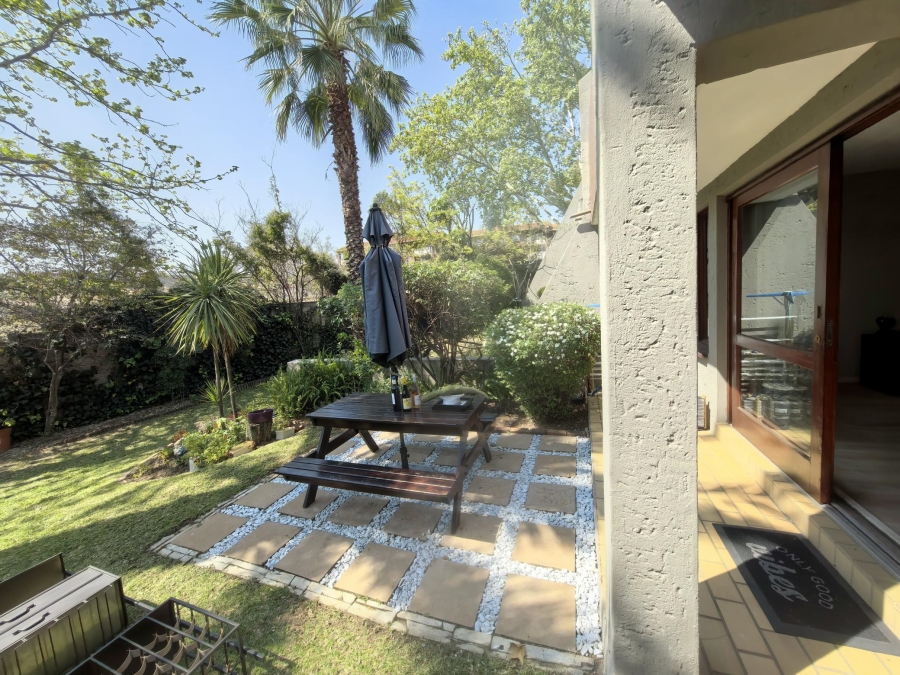 2 Bedroom Property for Sale in Sunninghill Gauteng