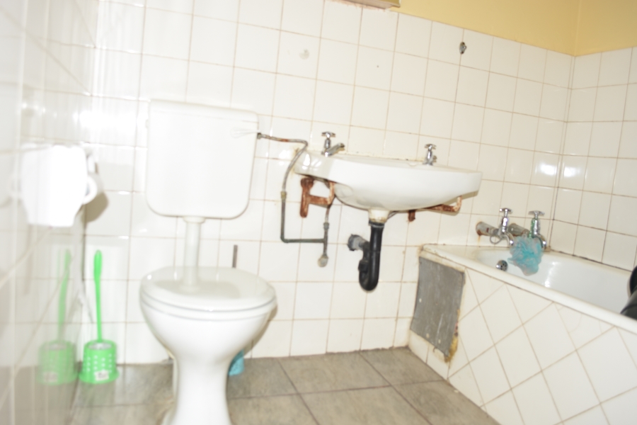 1 Bedroom Property for Sale in Pretoria Central Gauteng