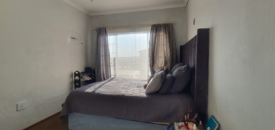 2 Bedroom Property for Sale in Elspark Gauteng