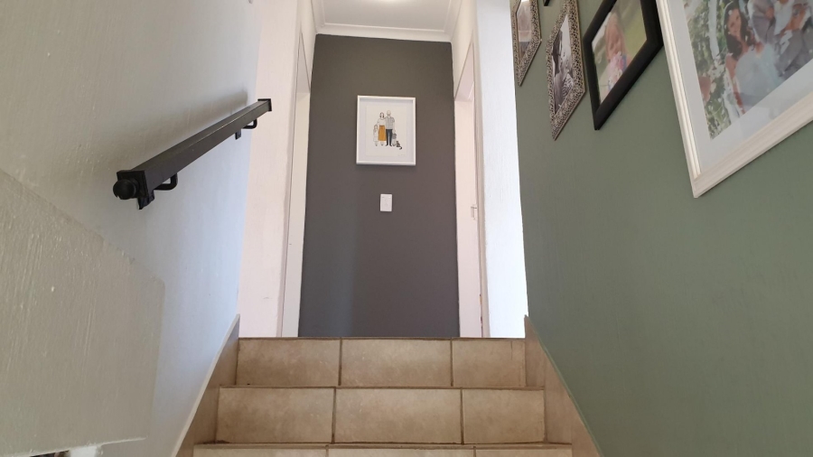 3 Bedroom Property for Sale in Willowbrook Gauteng