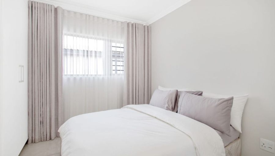4 Bedroom Property for Sale in Little Falls Gauteng