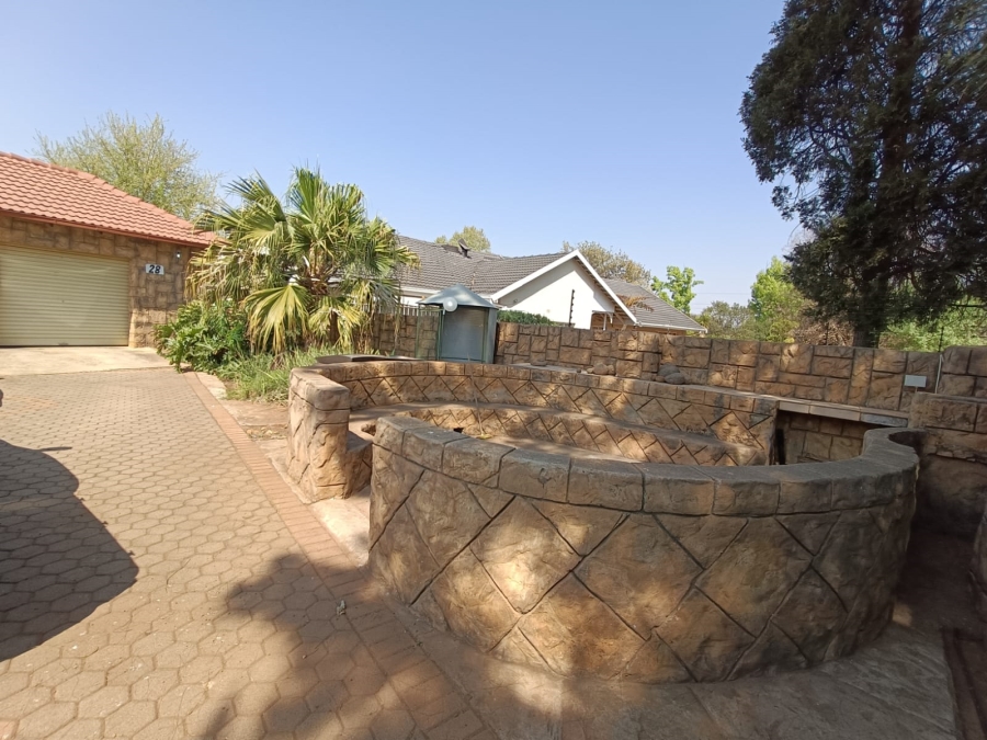 3 Bedroom Property for Sale in Greenhills Ext 3 Gauteng