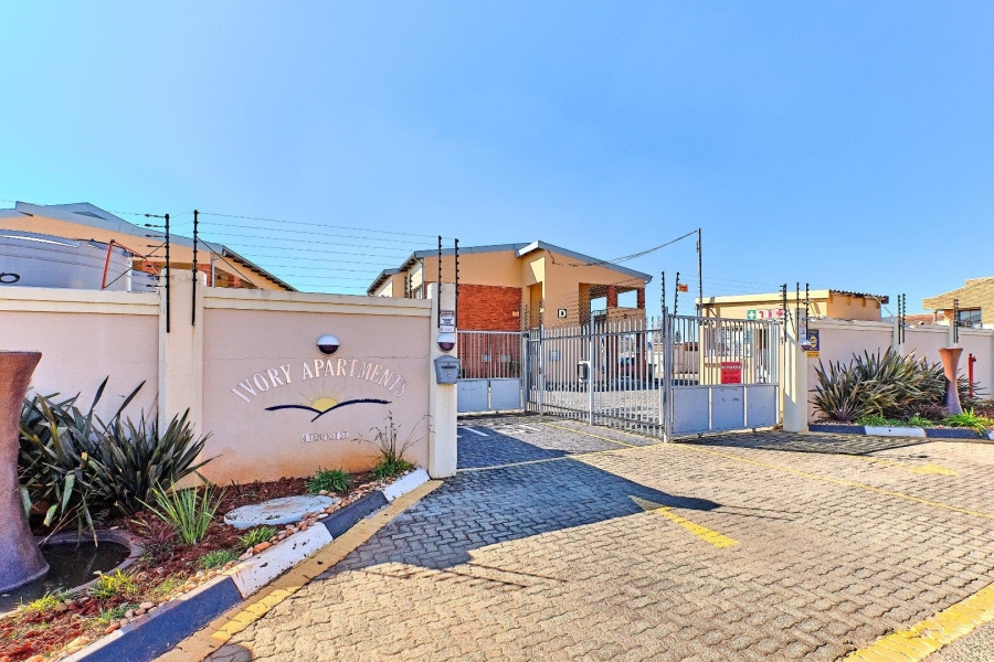 Commercial Property for Sale in Ormonde View Gauteng