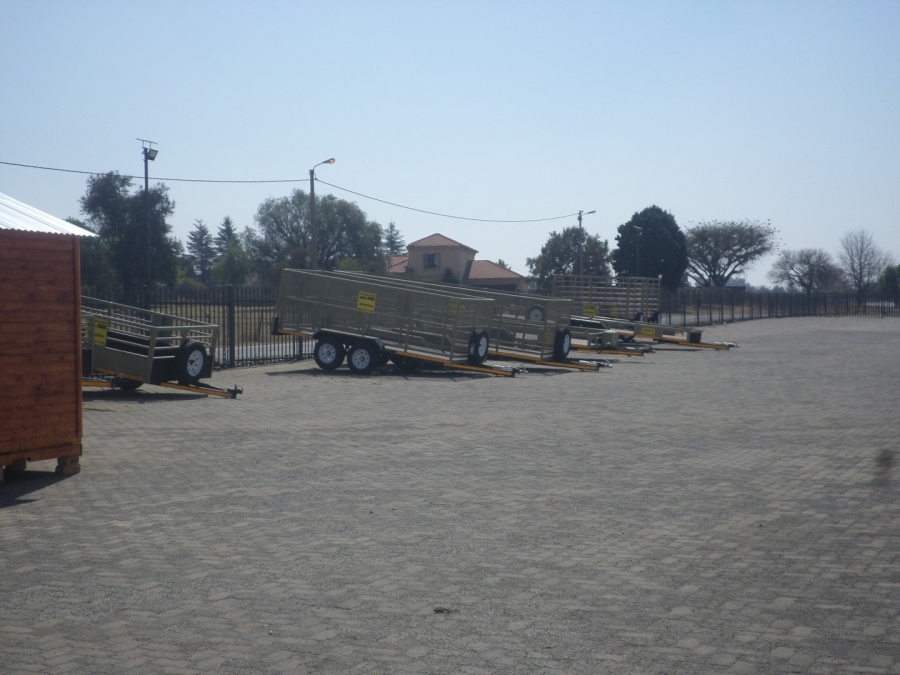Commercial Property for Sale in Salies Village Gauteng