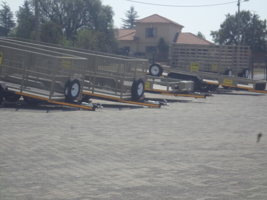 Commercial Property for Sale in Salies Village Gauteng