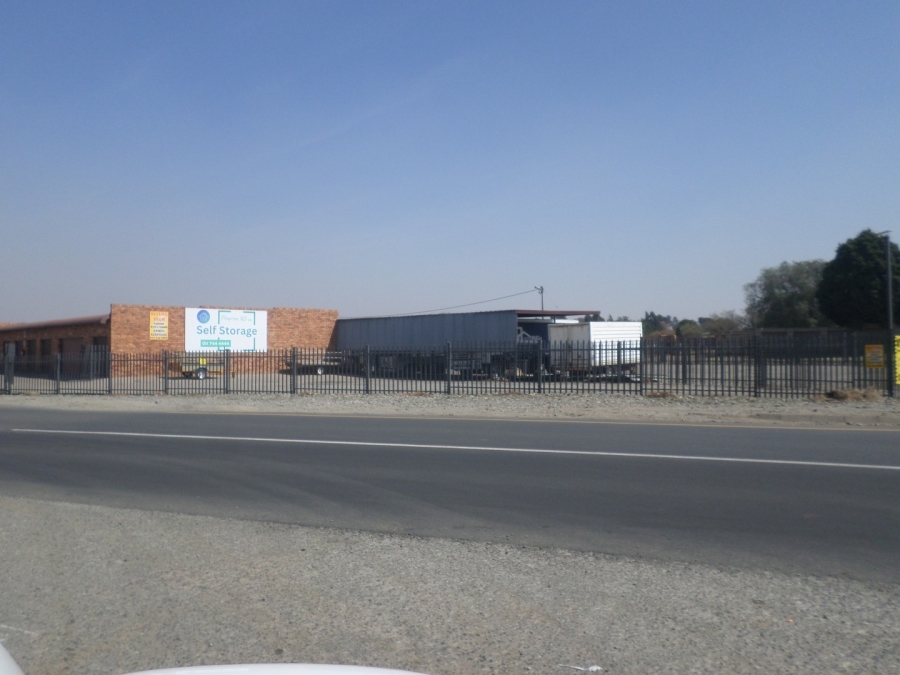 Commercial Property for Sale in Salies Village Gauteng