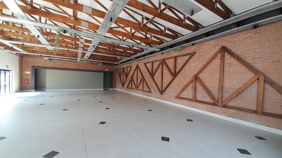 To Let commercial Property for Rent in Halfway House Gauteng