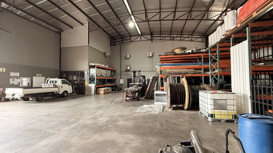 To Let commercial Property for Rent in Knoppieslaagte Gauteng
