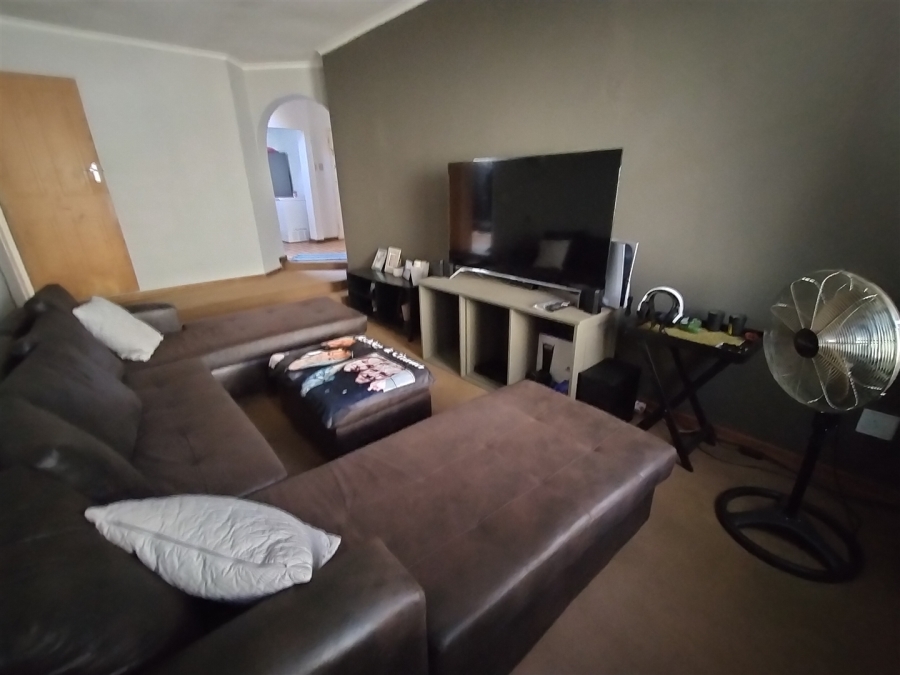 9 Bedroom Property for Sale in Pretoria North Gauteng