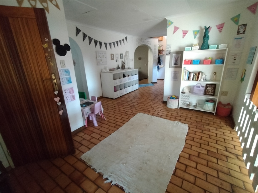 9 Bedroom Property for Sale in Pretoria North Gauteng