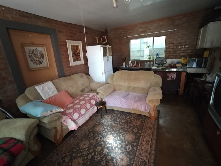 9 Bedroom Property for Sale in Pretoria North Gauteng