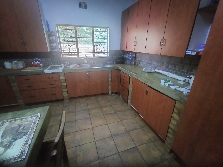 4 Bedroom Property for Sale in Pretoria North Gauteng