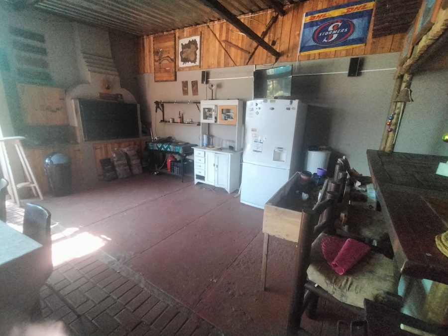 4 Bedroom Property for Sale in Pretoria North Gauteng