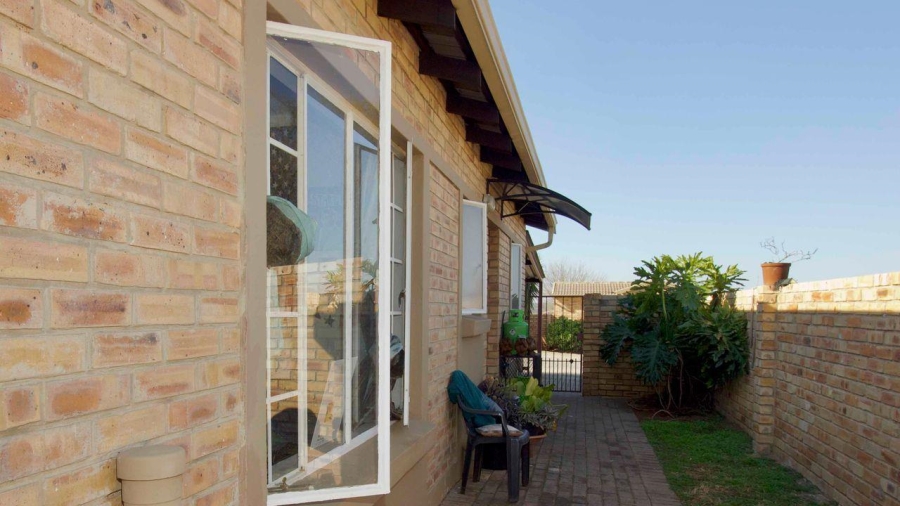 2 Bedroom Property for Sale in Heuwelsig Estate Gauteng