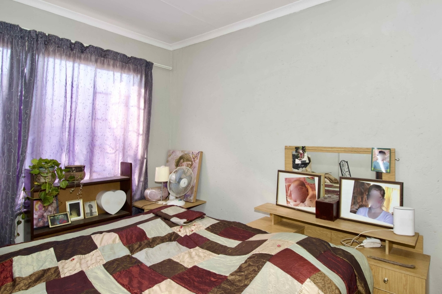 2 Bedroom Property for Sale in Heuwelsig Estate Gauteng