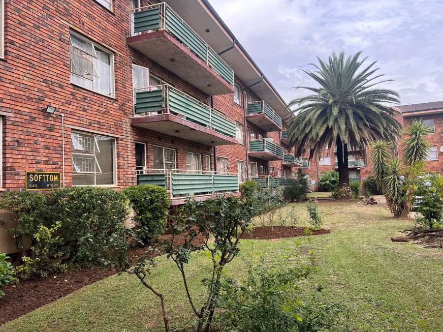 2 Bedroom Property for Sale in Vanderbijlpark CE 2 Gauteng
