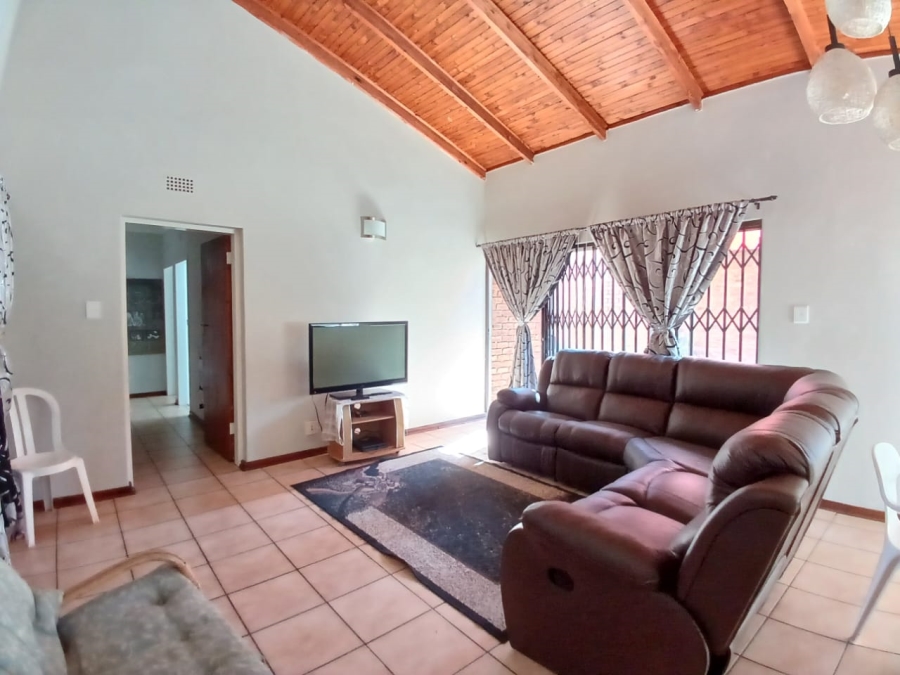 3 Bedroom Property for Sale in Vanderbijlpark CW 3 Gauteng