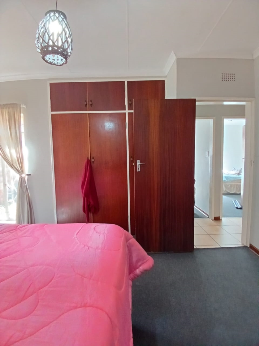 3 Bedroom Property for Sale in Vanderbijlpark CW 3 Gauteng