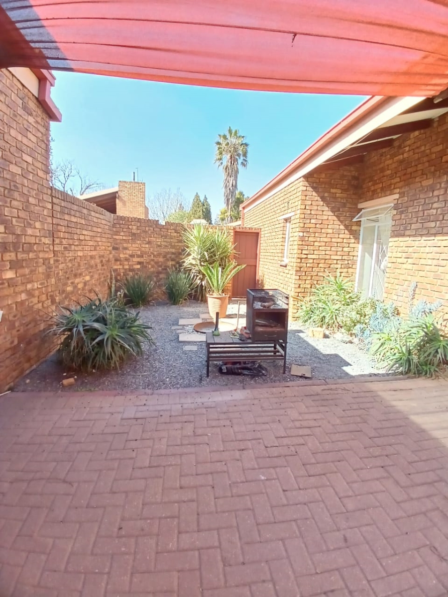3 Bedroom Property for Sale in Vanderbijlpark CW 3 Gauteng