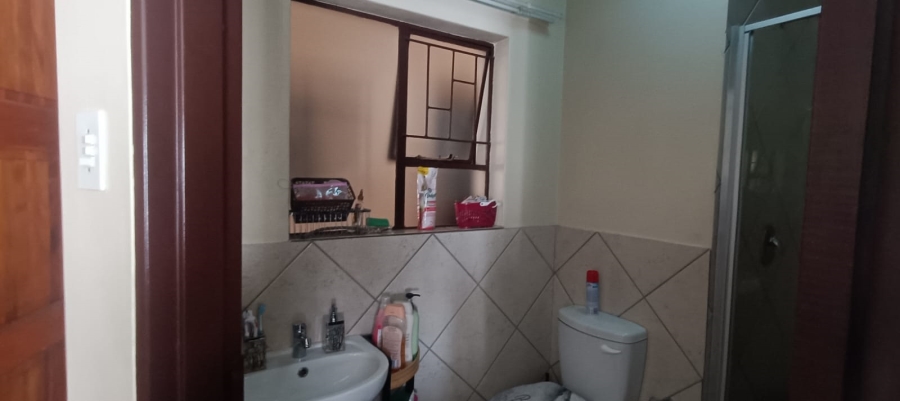 1 Bedroom Property for Sale in Vanderbijlpark CW 5 Gauteng