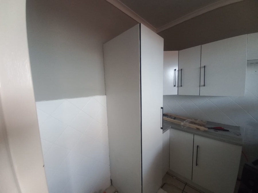 2 Bedroom Property for Sale in Vanderbijlpark CW 3 Gauteng