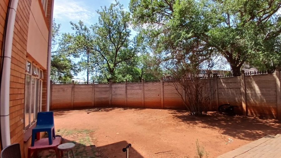 2 Bedroom Property for Sale in Vanderbijlpark CW 1 Gauteng