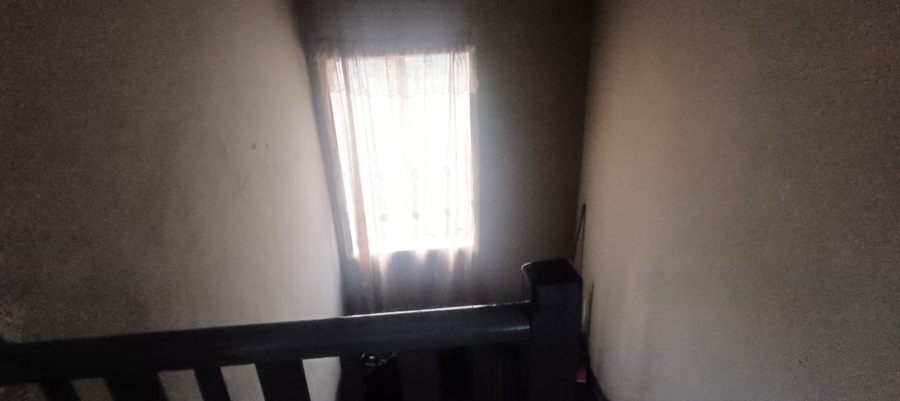 1 Bedroom Property for Sale in Vanderbijlpark CW 5 Gauteng