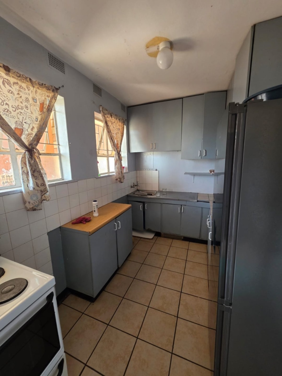1 Bedroom Property for Sale in Vanderbijlpark CW 1 Gauteng