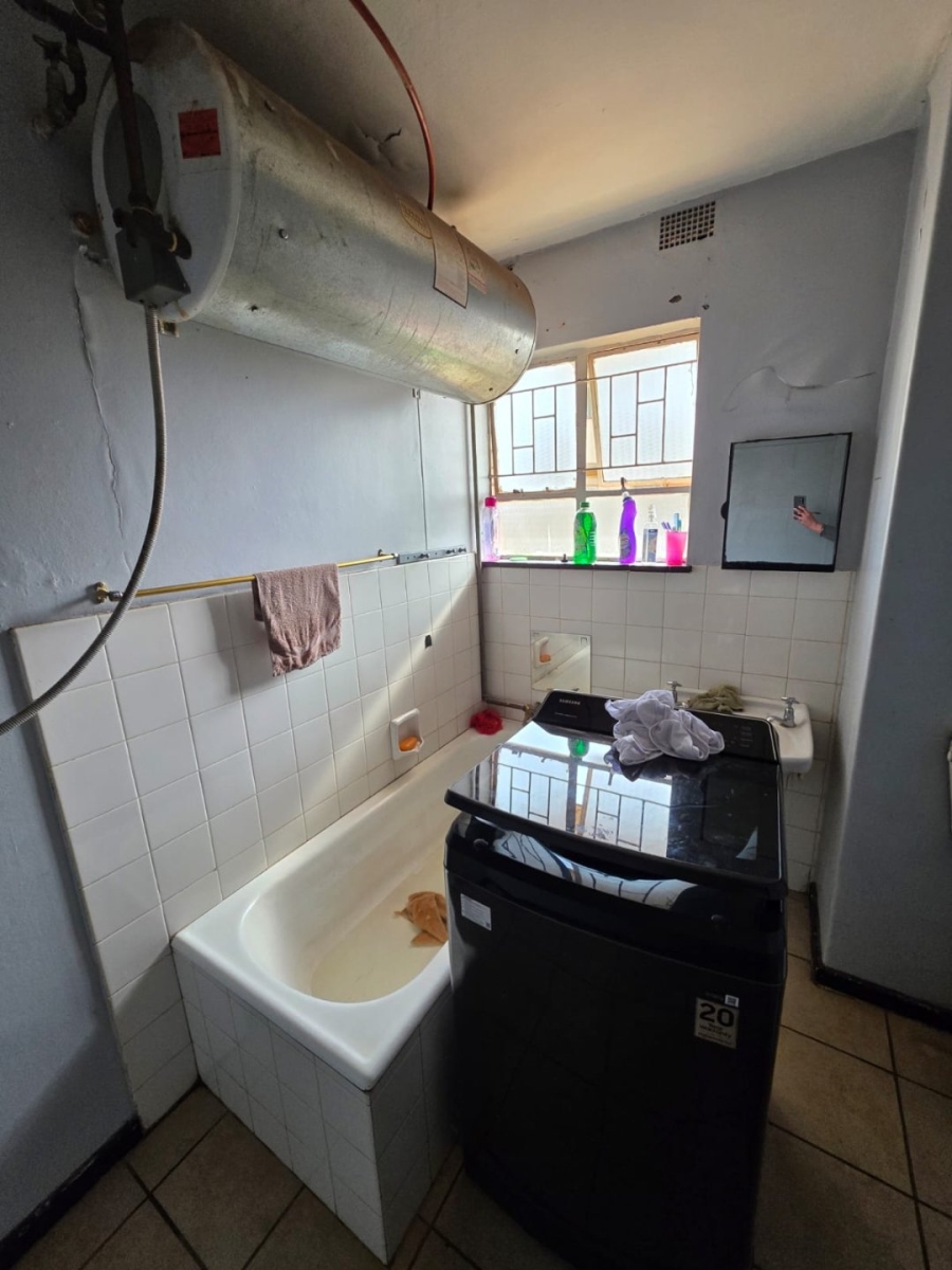 1 Bedroom Property for Sale in Vanderbijlpark CW 1 Gauteng