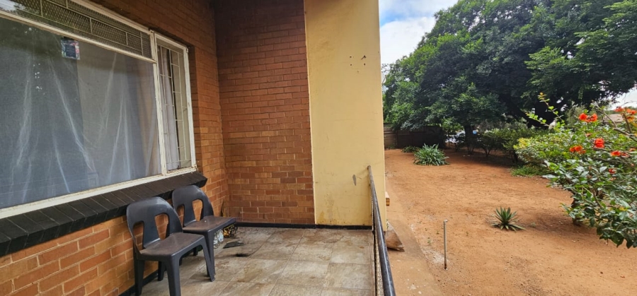 1 Bedroom Property for Sale in Vanderbijlpark CW 1 Gauteng