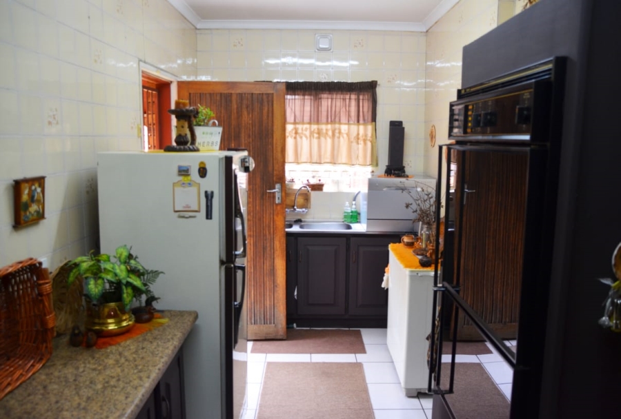 2 Bedroom Property for Sale in Vanderbijlpark CW 3 Gauteng