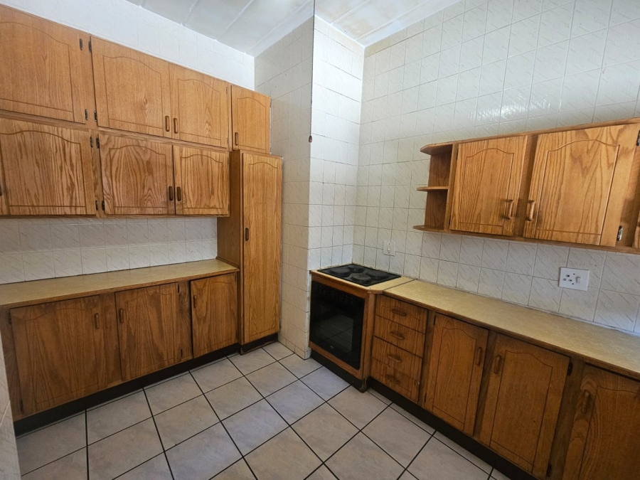 2 Bedroom Property for Sale in Vanderbijlpark CE 3 Gauteng