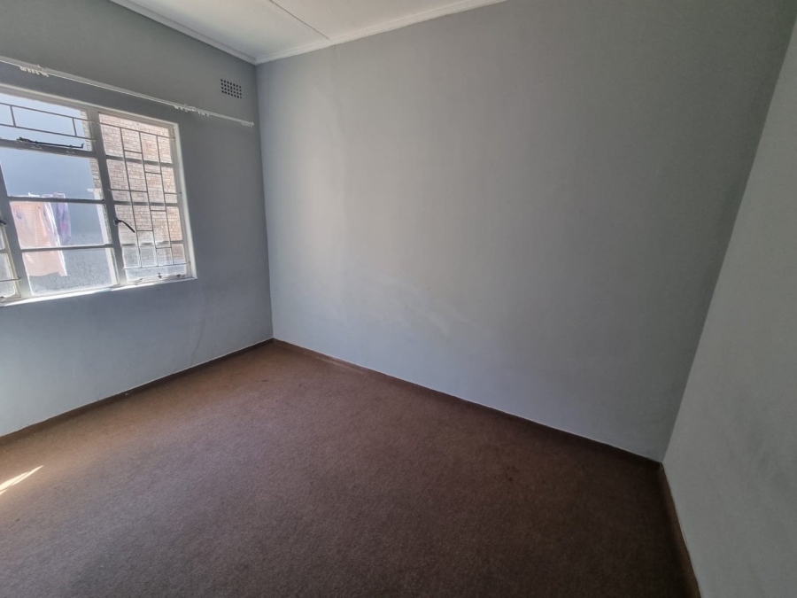 2 Bedroom Property for Sale in Vanderbijlpark CW 5 Gauteng