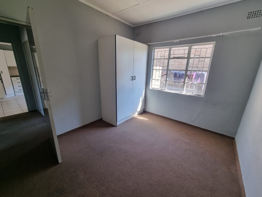 2 Bedroom Property for Sale in Vanderbijlpark CW 5 Gauteng