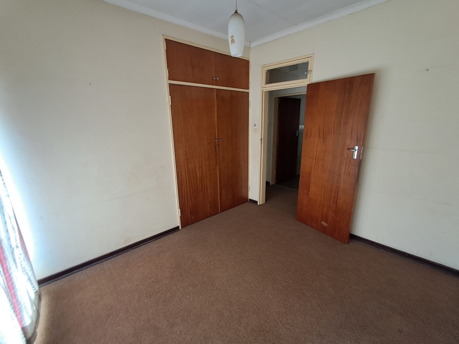 To Let 3 Bedroom Property for Rent in Flora Gardens Gauteng