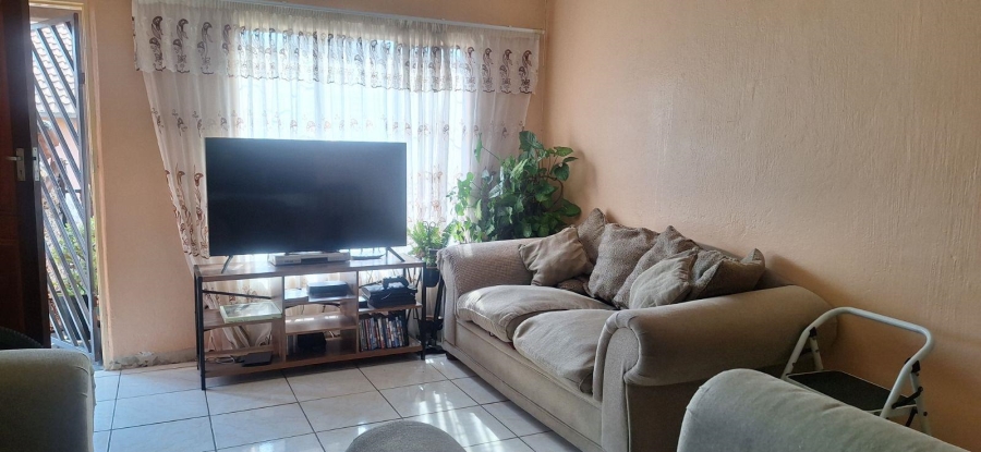 2 Bedroom Property for Sale in Terenure Gauteng