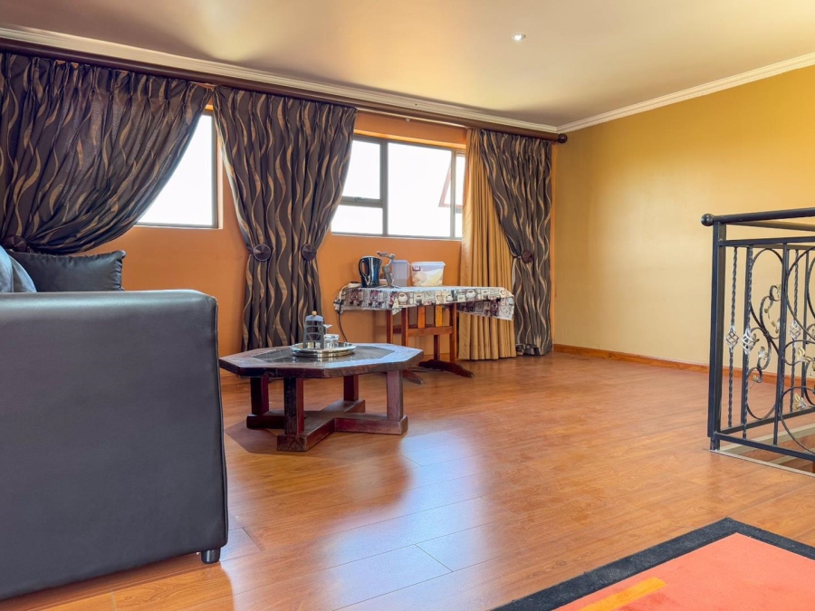 To Let 4 Bedroom Property for Rent in Blue Saddle Ranches Gauteng