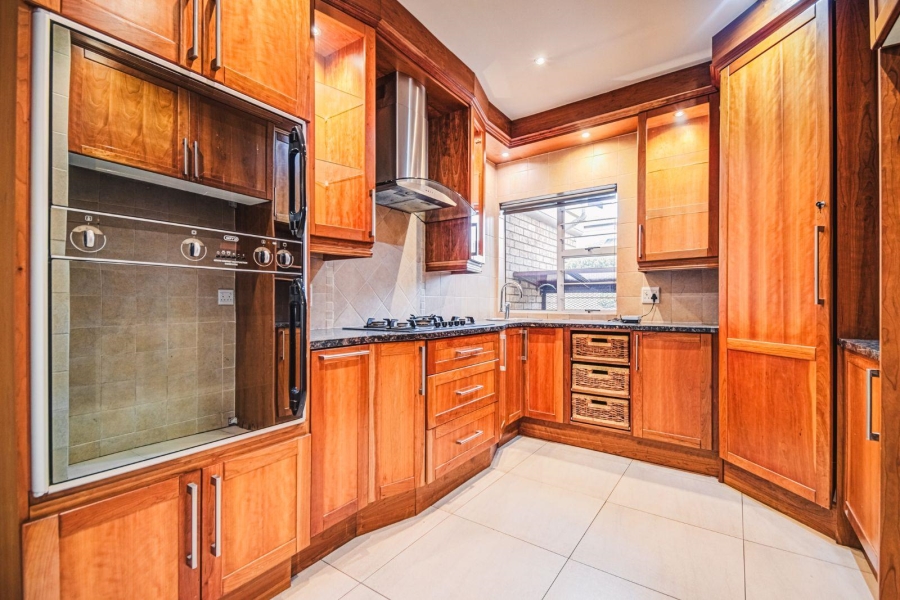 3 Bedroom Property for Sale in Bardene Gauteng