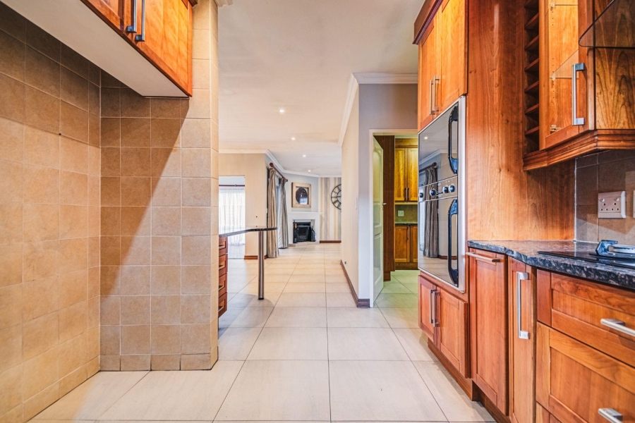 3 Bedroom Property for Sale in Bardene Gauteng