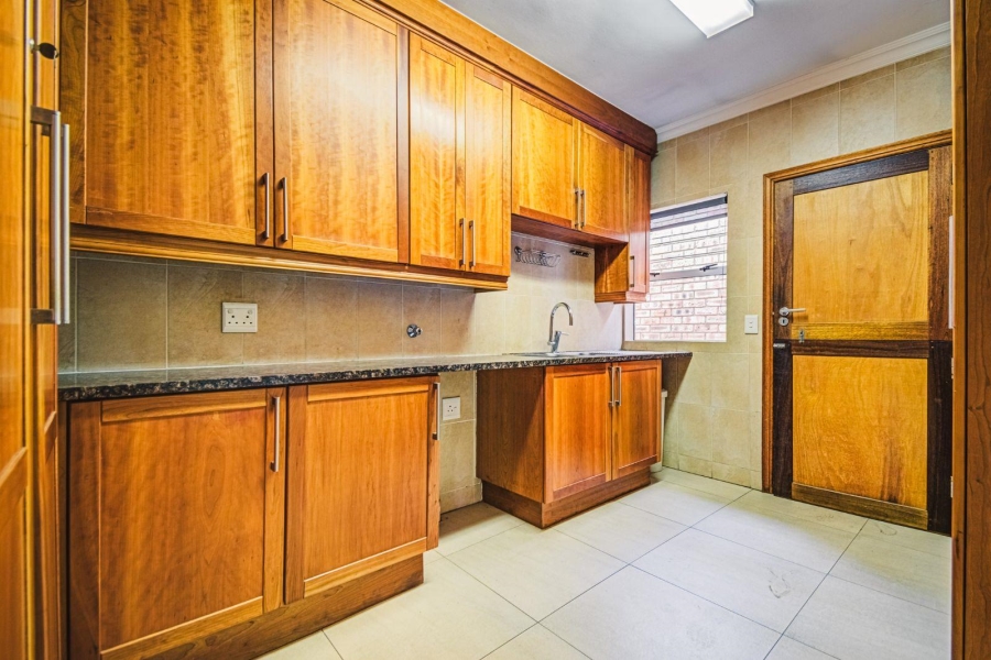 3 Bedroom Property for Sale in Bardene Gauteng