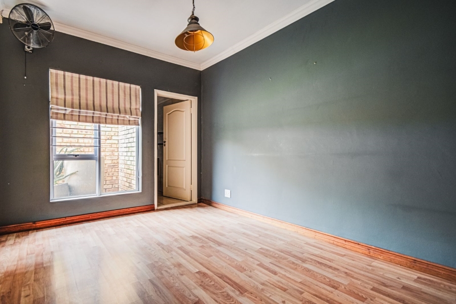 3 Bedroom Property for Sale in Bardene Gauteng