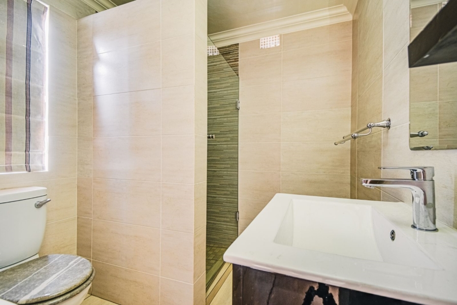 3 Bedroom Property for Sale in Bardene Gauteng