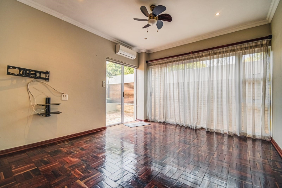 3 Bedroom Property for Sale in Bardene Gauteng