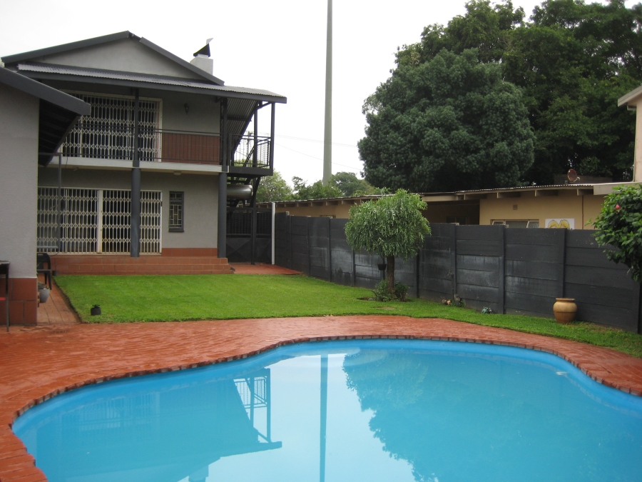 4 Bedroom Property for Sale in Sinoville Gauteng