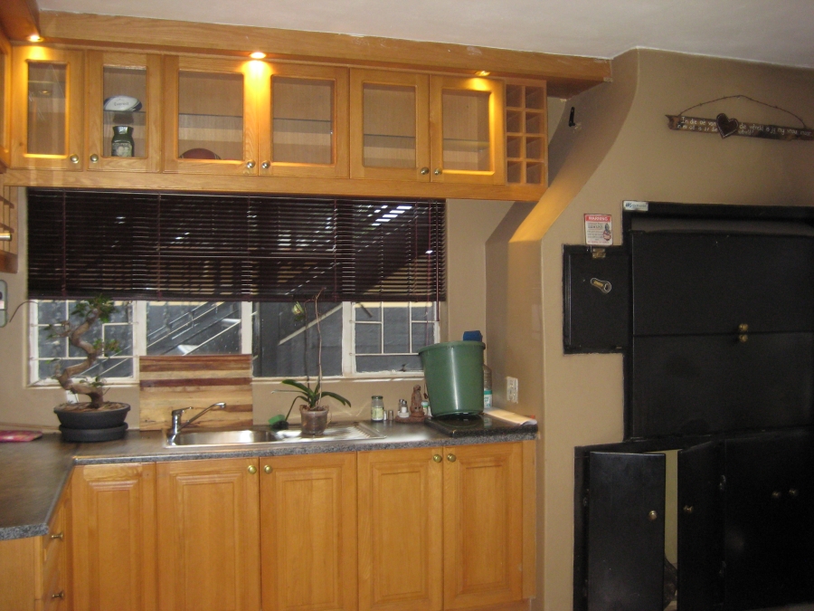 4 Bedroom Property for Sale in Sinoville Gauteng